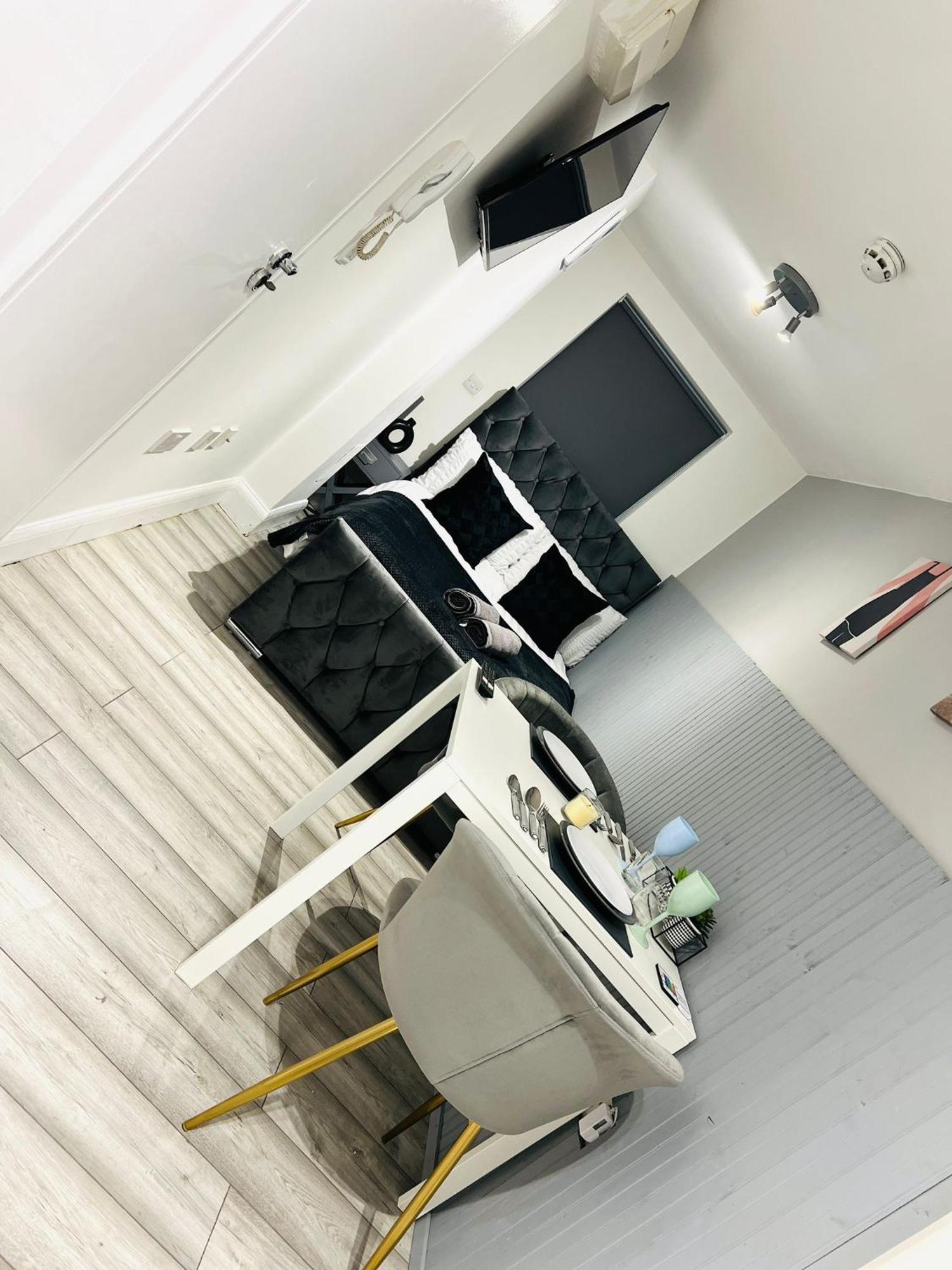 Central Studios In Top Location لندن المظهر الخارجي الصورة